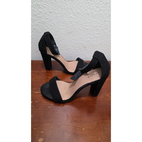 Torrid Black Faux Suede Block Heel Sandals With Ankle Strap Size 10.5W Women's S - Picture 4 of 8